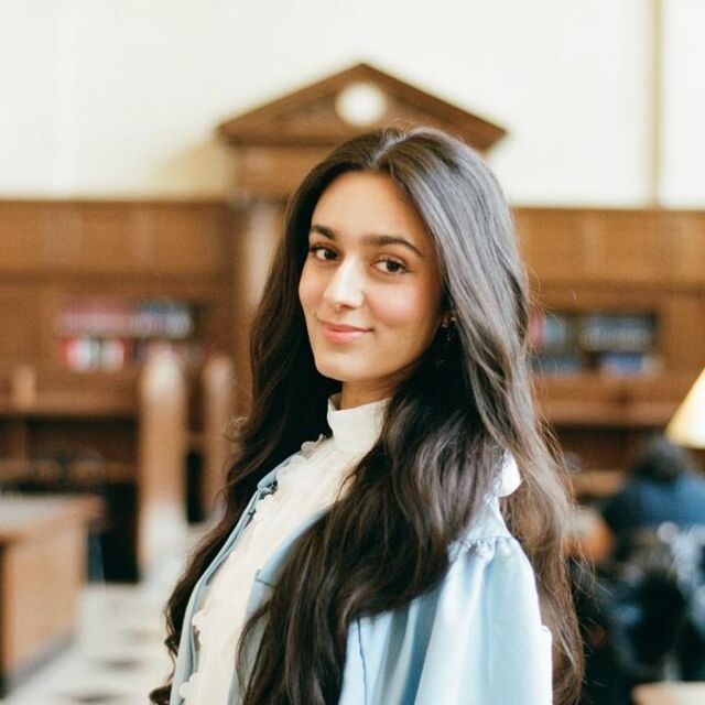 Esees Komal